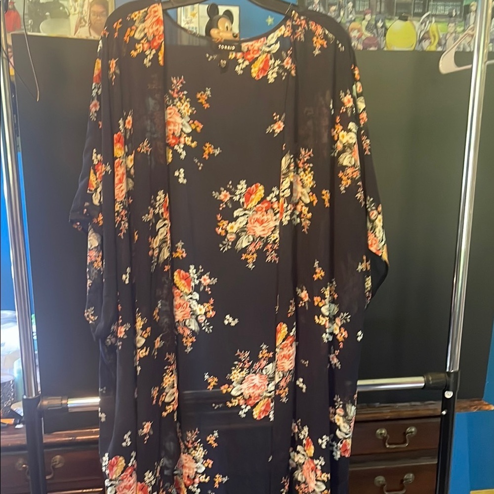 Torrid Duster Cardigan Womens Size 5/6 Blue Floral Open Front Sheer Kimono Hi-Lo - Picture 4 of 8